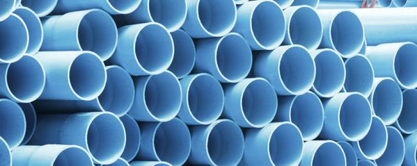 La qualité de l'eau est-elle affectée par le PVC dans les canalisations en  plastique ?